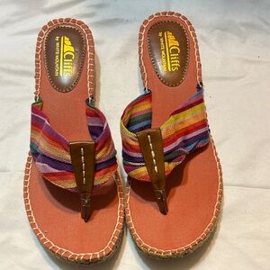 White Mountain Cliffs Rainbow Stripe Sandals